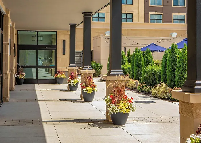 The Artisan At Tuscan Village, Salem, Nh, A Tribute Portfolio Hotel